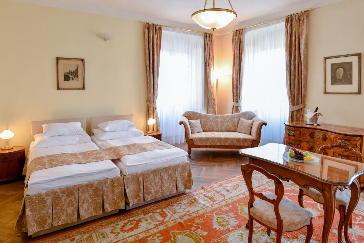 Chateau Liblice Byšice 외부 사진